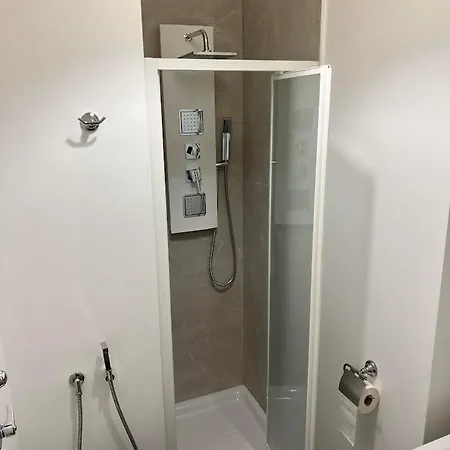 Casa Vicino A Ieo E Scuola America Milano Apartment *